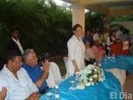 http://eldia.com.do/image/article/21/460×390/0/A9132F24-28DB-4303-BA40-122330499696.jpeg