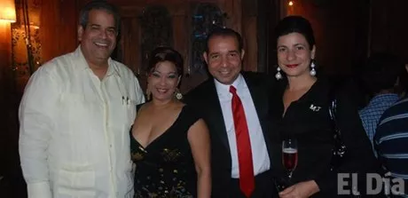 http://eldia.com.do/image/article/21/460×390/0/BB595E54-678D-49DF-A39A-B410DACCA813.jpeg