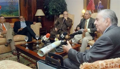 http://eldia.com.do/image/article/21/460×390/0/CF807B87-B1AC-4BF5-AD74-EC46169C039C.jpeg