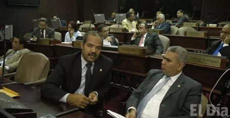 http://eldia.com.do/image/article/20/460×390/0/EEFCC30E-A68E-40A0-9A06-9C15BA93A04B.jpeg