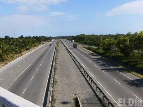 http://eldia.com.do/image/article/24/460×390/0/0860EDB3-833D-4C6B-81EA-44C9B3451295.jpeg