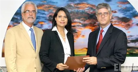 http://eldia.com.do/image/article/23/460×390/0/11E2B4AE-F96B-43F3-9298-57C57A5A7EBE.jpeg