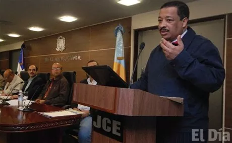http://eldia.com.do/image/article/23/460×390/0/24AF6D33-343F-4A87-9E6E-7C520A370512.jpeg
