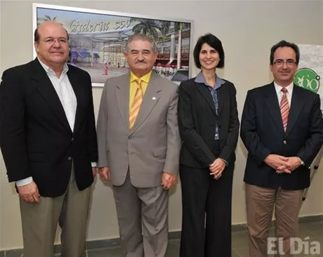 http://eldia.com.do/image/article/24/460×390/0/3B716532-8E05-4777-9057-124AD0C1D3C4.jpeg