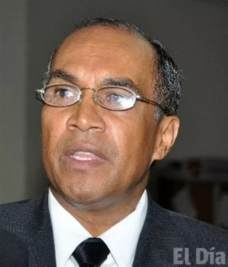 http://eldia.com.do/image/article/24/460×390/0/7C8D3EA5-A789-495B-AF38-F78162A7D4D6.jpeg