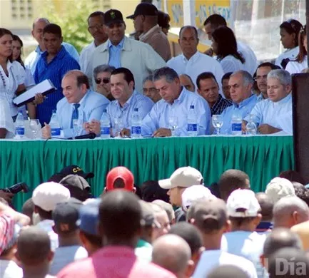 http://eldia.com.do/image/article/25/460×390/0/9C4F1F2F-4BE3-4C2C-94D3-5D66A40FB9D3.jpeg