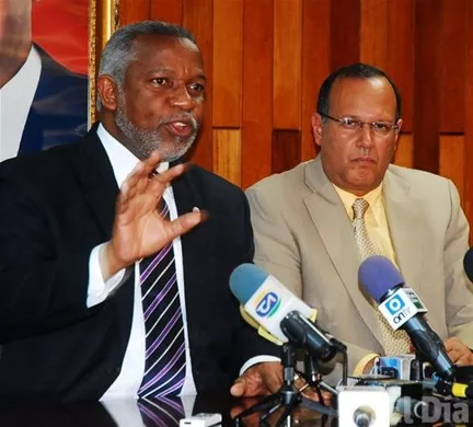 http://eldia.com.do/image/article/24/460×390/0/C2BA5342-07DF-468D-8A1C-898DA8C43DEE.jpeg