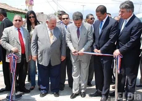 http://eldia.com.do/image/article/24/460×390/0/E558ED94-69EA-45FA-90BB-124C6AB675B1.jpeg