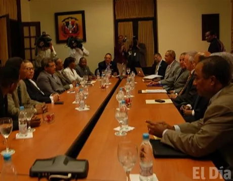 http://eldia.com.do/image/article/26/460×390/0/1C41BF54-09BA-4826-859F-80C6567F5D7A.jpeg