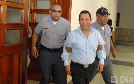 http://eldia.com.do/image/article/25/460×390/0/2ECA3403-99CB-4E1C-A0E0-2D940DCC98A8.jpeg