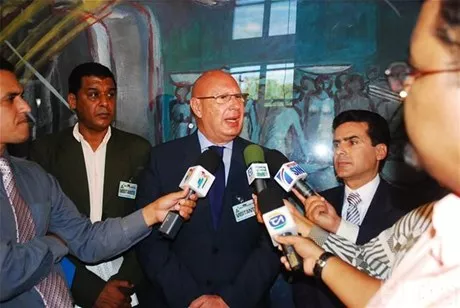http://eldia.com.do/image/article/26/460×390/0/5DA10EAF-AEE5-439F-9BB9-A60DB034CE76.jpeg