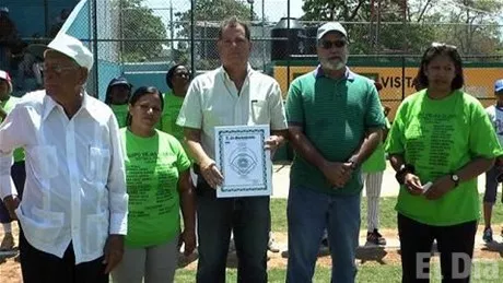 http://eldia.com.do/image/article/27/460×390/0/63A9D330-FC6C-443B-A797-048DFAF0F281.jpeg