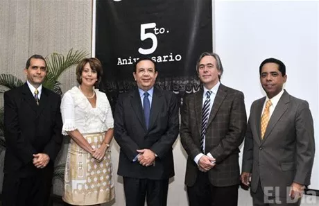 http://eldia.com.do/image/article/25/460×390/0/922B02A9-89EF-450E-8F38-003ECC054515.jpeg