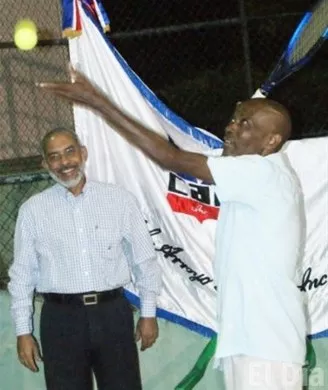 http://eldia.com.do/image/article/26/460×390/0/B9AC0D67-869B-4FFF-9DC1-0C91B51A2F78.jpeg