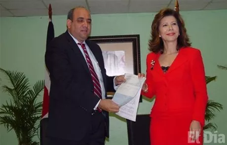 http://eldia.com.do/image/article/27/460×390/0/BDCA2CEB-138F-4A25-B334-0FBDF75BECEA.jpeg