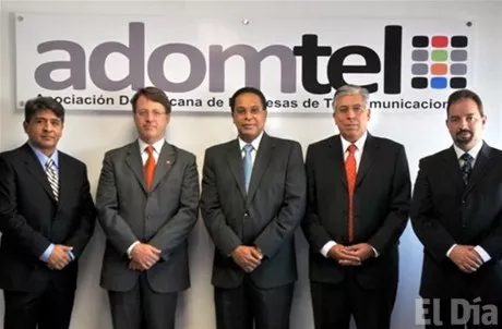 http://eldia.com.do/image/article/26/460×390/0/C3FE7A97-9EBB-4CF8-A352-C6E246F00087.jpeg