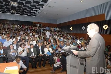 http://eldia.com.do/image/article/27/460×390/0/CB34A3DF-D3B8-4F05-9468-442317186D91.jpeg