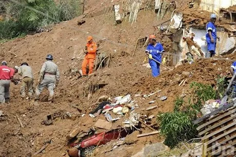 http://eldia.com.do/image/article/25/460×390/0/D6FB21BF-673B-4F9B-9A3E-D2E7644FC356.jpeg