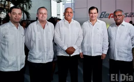http://eldia.com.do/image/article/25/460×390/0/E49BAC8D-6811-4210-940F-1E2F123C7B2B.jpeg
