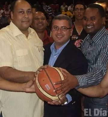 http://eldia.com.do/image/article/26/460×390/0/F0088183-9837-4D92-9A3E-86A4E6D86740.jpeg