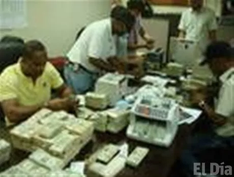 http://eldia.com.do/image/article/26/460×390/0/F7DB4B07-33F8-4F32-A1F6-36B58FD93D71.jpeg