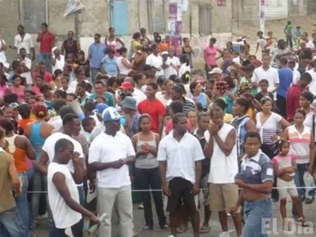 http://eldia.com.do/image/article/27/460×390/0/1444AE8F-842B-4CB1-881F-BAA71B226D18.jpeg