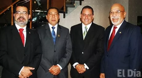 http://eldia.com.do/image/article/28/460×390/0/240293DF-A421-4975-B955-9D152F15AF22.jpeg