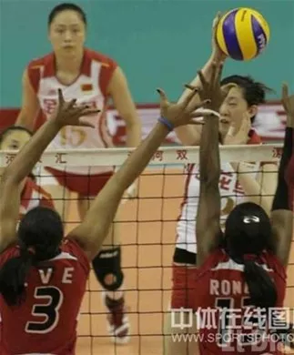 http://eldia.com.do/image/article/30/460×390/0/2DAEC27A-8B35-4170-A2A7-662B2D92AA2C.jpeg