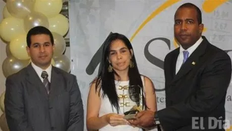 http://eldia.com.do/image/article/29/460×390/0/2FF83675-2E2A-4E3E-85B4-37761B189D61.jpeg