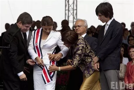 http://eldia.com.do/image/article/28/460×390/0/30F8C39B-194B-466D-8B3A-9A99A5615911.jpeg