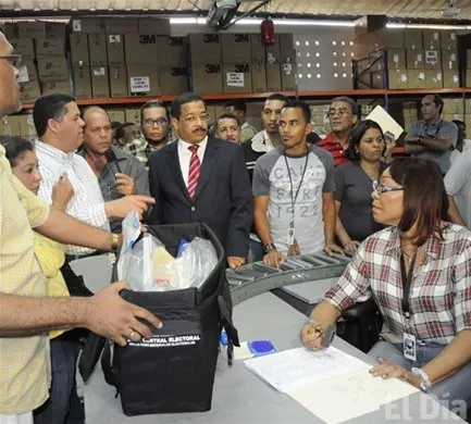 http://eldia.com.do/image/article/28/460×390/0/4219B429-7321-4F9B-8558-DCE64C05B68F.jpeg