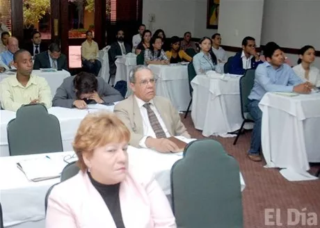 http://eldia.com.do/image/article/29/460×390/0/48ED80DC-1647-416D-B859-2A8775093E44.jpeg