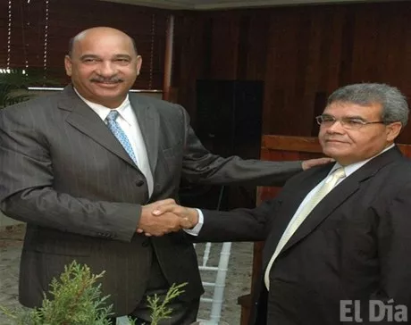 http://eldia.com.do/image/article/28/460×390/0/69BBDAD3-ED75-487B-8D47-AE1486A43EFC.jpeg