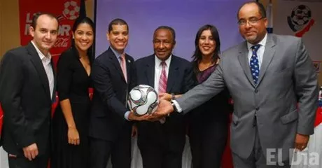 http://eldia.com.do/image/article/29/460×390/0/75EF67B9-DA42-47A0-A662-944FA7274651.jpeg