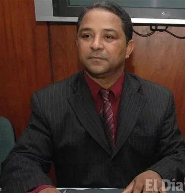 http://eldia.com.do/image/article/27/460×390/0/7B51F1E0-0DDF-4A32-8BCE-C1709B312FAC.jpeg