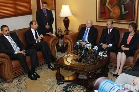 http://eldia.com.do/image/article/28/460×390/0/7E06A8D2-3A7F-4B81-A256-885B3C6F8E76.jpeg