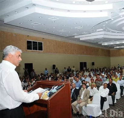 http://eldia.com.do/image/article/29/460×390/0/C5FFEDC4-0278-4BB7-928D-F98FB58D432B.jpeg