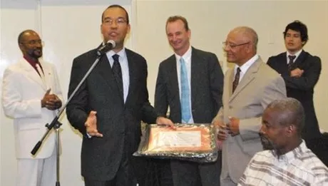 http://eldia.com.do/image/article/30/460×390/0/25EB953C-D726-4651-8D1D-566CA1E35AD3.jpeg