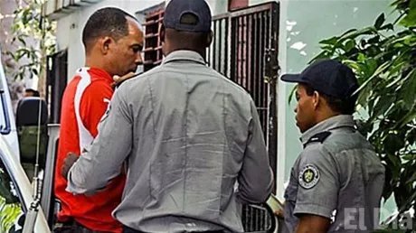 http://eldia.com.do/image/article/31/460×390/0/4C375EF0-8D19-4C78-8652-21D99DA93878.jpeg