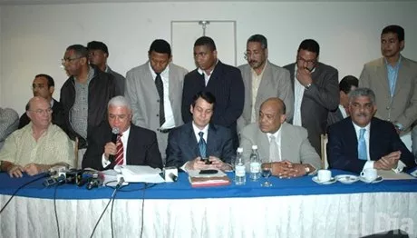 http://eldia.com.do/image/article/32/460×390/0/60DAEFF3-E741-4819-8CE5-5A2D0876F051.jpeg
