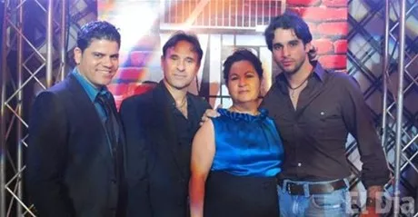 http://eldia.com.do/image/article/31/460×390/0/6F99BB94-F7D9-4001-B673-8AE946F42CEE.jpeg
