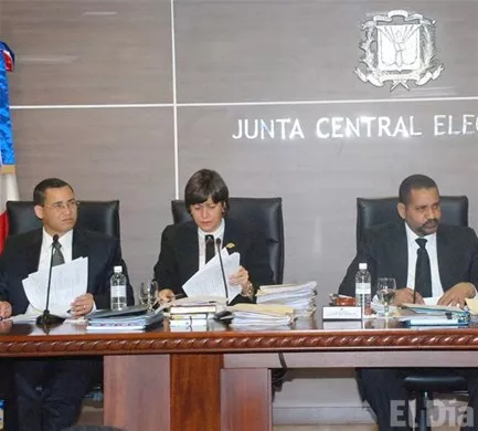 http://eldia.com.do/image/article/30/460×390/0/7EDDDC06-F821-4740-B3DE-E0CC507FDB30.jpeg