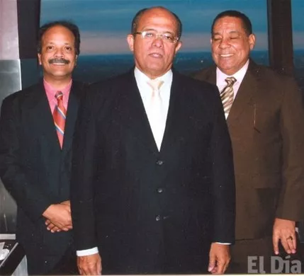 http://eldia.com.do/image/article/32/460×390/0/8E4FED6E-C749-4E24-962B-75A42DFBB614.jpeg