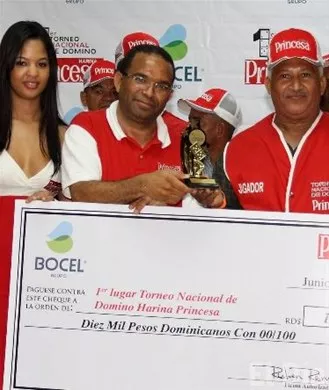 http://eldia.com.do/image/article/32/460×390/0/9D8565DF-92C6-4165-B15A-9D2051BC991E.jpeg