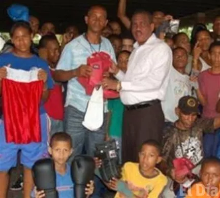 http://eldia.com.do/image/article/32/460×390/0/B3091E69-EF33-41A3-A12B-EA43955EF474.jpeg