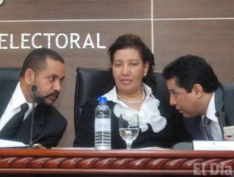 http://eldia.com.do/image/article/31/460×390/0/F367A0F9-EE91-4C5F-AE14-033CDAF87012.jpeg