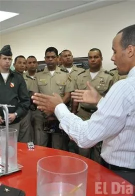 http://eldia.com.do/image/article/31/460×390/0/F5FEA2BE-4CF6-47A0-AE3E-8F418278654A.jpeg