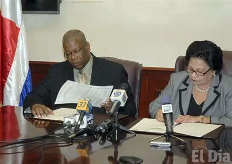 http://eldia.com.do/image/article/31/460×390/0/F8FEAC17-0901-4F9D-817C-7AA5432AC724.jpeg