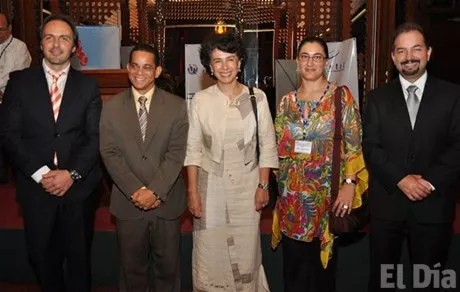 http://eldia.com.do/image/article/34/460×390/0/2B3B0214-42FB-48C2-85F1-021726581E34.jpeg