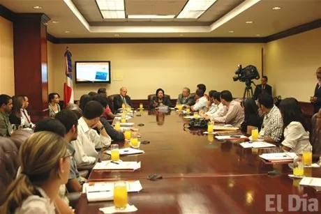 http://eldia.com.do/image/article/34/460×390/0/3674E597-8D1E-4E92-A19E-9194F9D5F08B.jpeg
